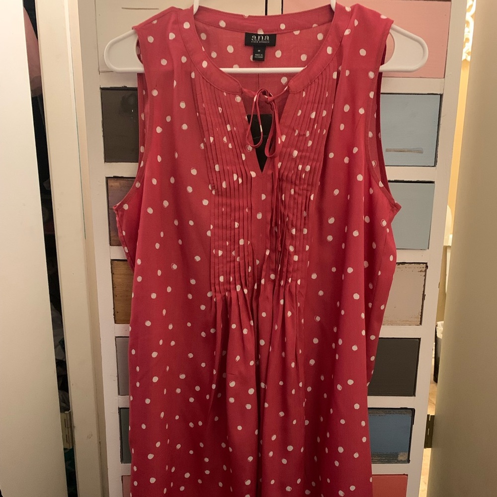 Womwn’a ANA knee length sleeveless dress